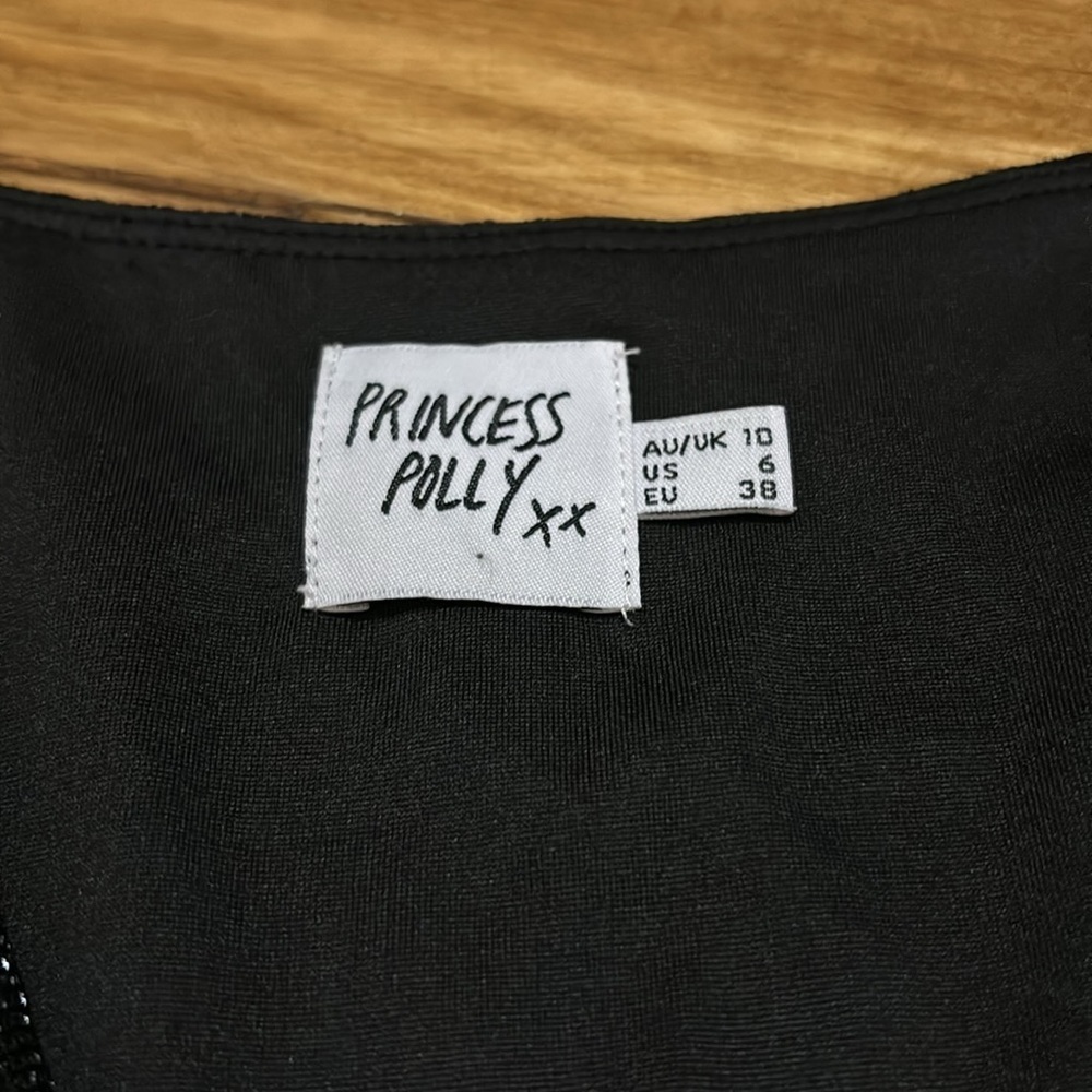 Princess Polly size 6 Sparkle Top in Black - Picture 2 of 4